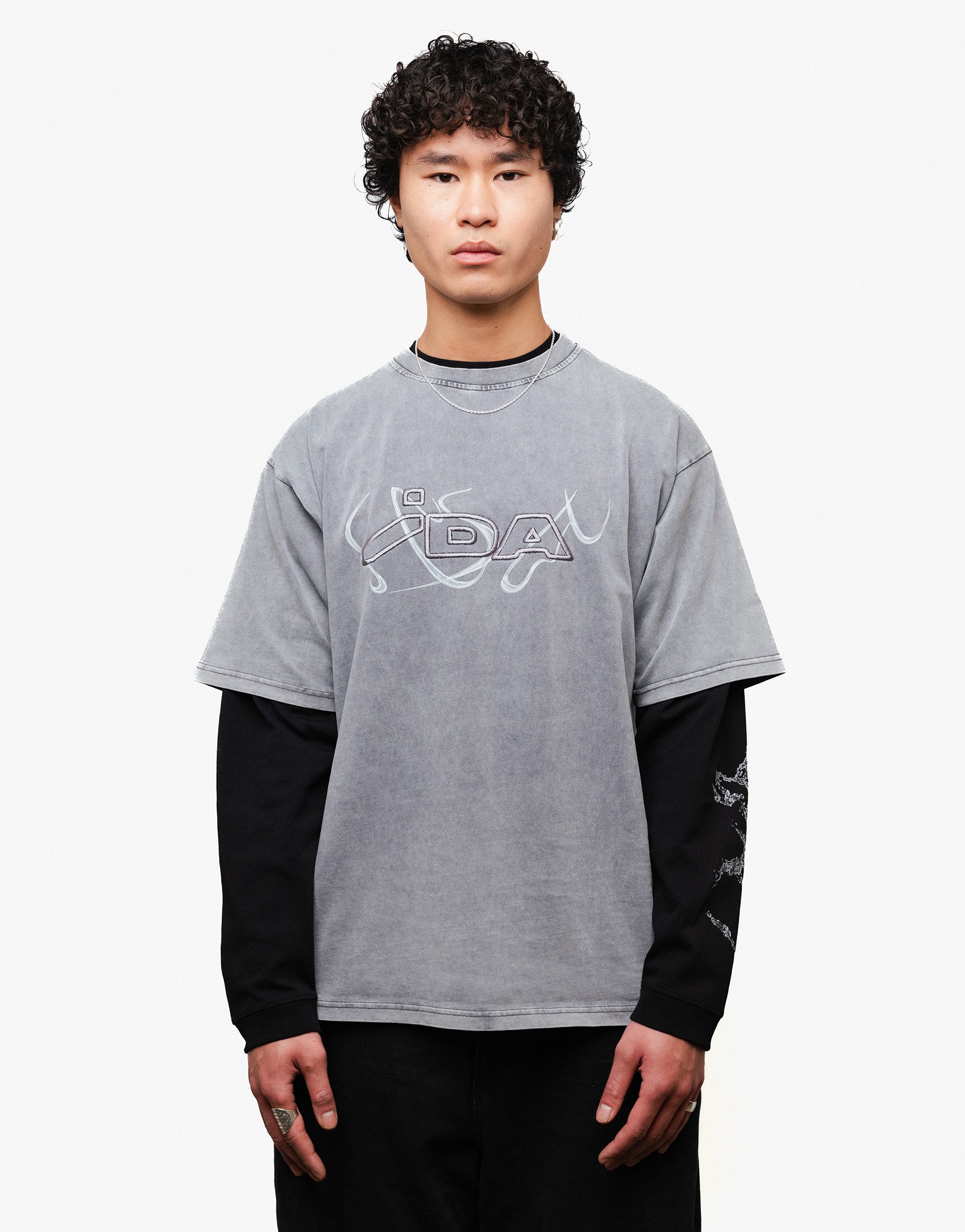 IDA TEE [WASHED GRAY] – IKONO